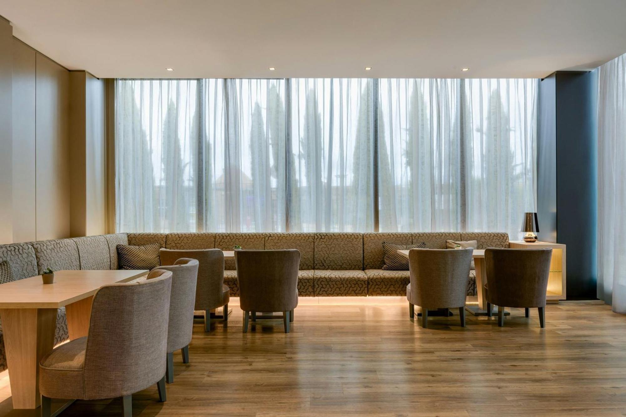 Ac Hotel La Finca By Marriott Pozuelo de Alarcón Exteriér fotografie