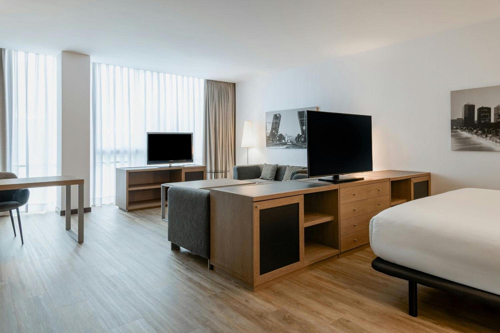 Ac Hotel La Finca By Marriott Pozuelo de Alarcón Exteriér fotografie