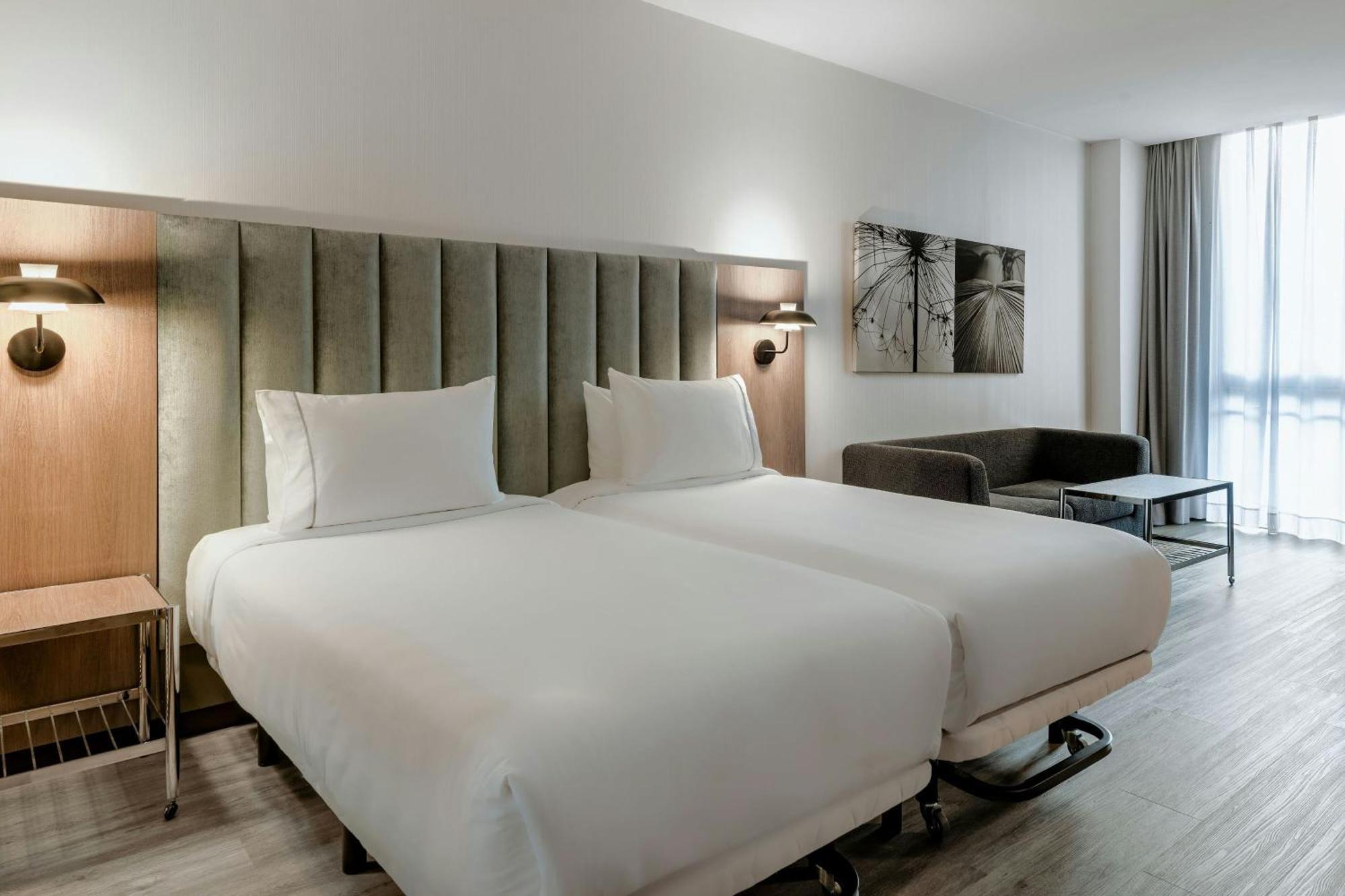Ac Hotel La Finca By Marriott Pozuelo de Alarcón Exteriér fotografie